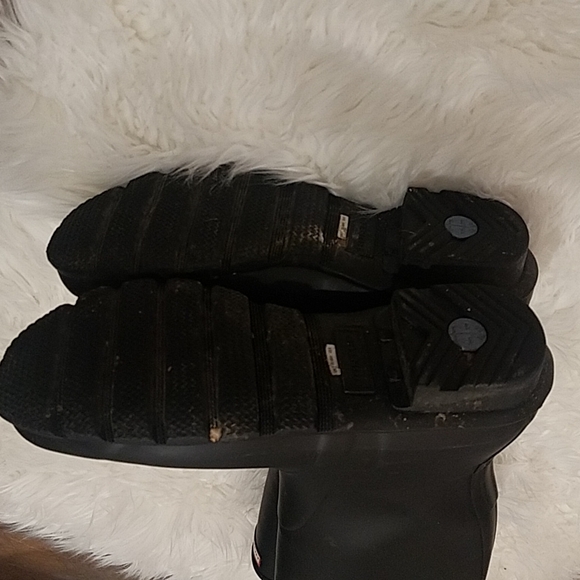 Hunter matte black tall rain boots - Picture 3 of 4